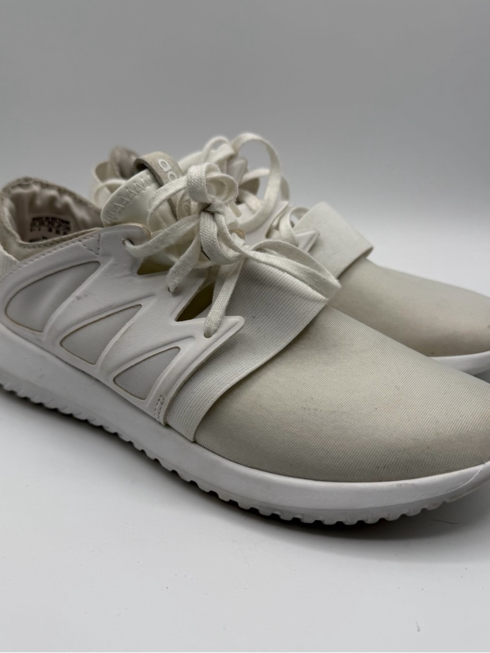 Adidas Tubular Viral Triple White S75583 Women’s 6.5 Y2K Sneakers